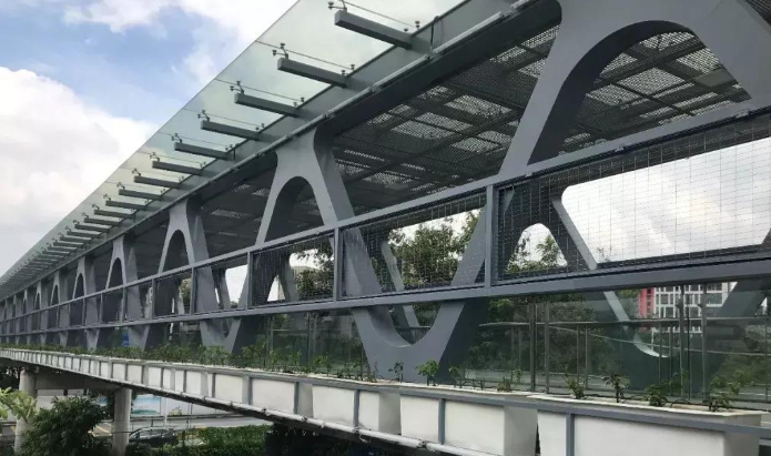 双辽论管桁架结构工程弯管加工防锈处理的方法